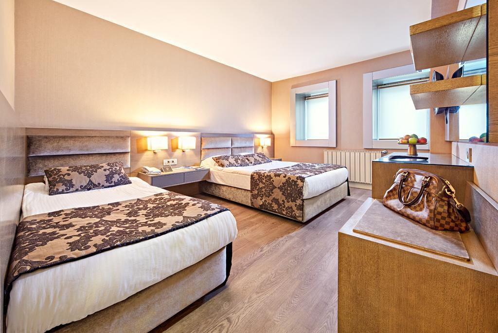 The New Zeybek Otel 3*